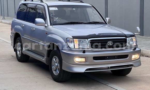 Nunua Imported Toyota Land Cruiser Fedha Gari ndani ya Dar es Salaam nchini Dar es Salaam Nunua Imported Toyota Land Cruiser Fedha Gari ndani ya Dar es Salaam nchini Dar es Salaam