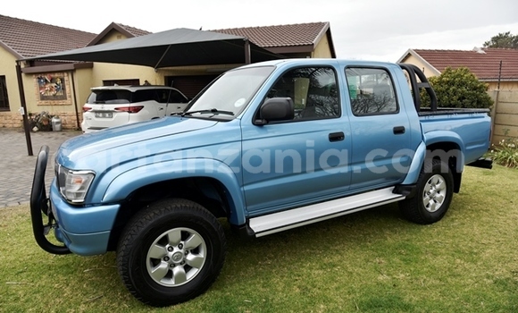 Buy Used Toyota Hilux Blue Car in Arusha in Arusha Buy Used Toyota Hilux Blue Car in Arusha in Arusha