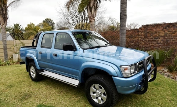 Buy Used Toyota Hilux Blue Car in Arusha in Arusha Buy Used Toyota Hilux Blue Car in Arusha in Arusha