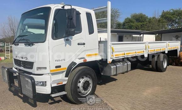 Buy Used Mitsubishi Fuso Fighter White Truck in Babati Rural in Manyara Buy Used Mitsubishi Fuso Fighter White Truck in Babati Rural in Manyara