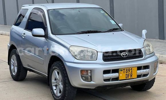 Buy Used Toyota RAV4 Silver Car in Dar es Salaam in Dar es Salaam Buy Used Toyota RAV4 Silver Car in Dar es Salaam in Dar es Salaam