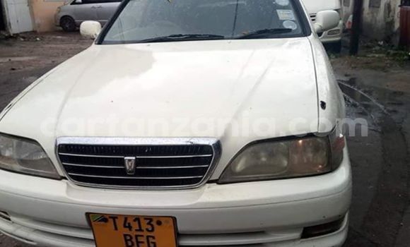 Nunua Ilio tumika Toyota Cresta Nyeupe Gari ndani ya Dar es Salaam nchini Dar es Salaam Nunua Ilio tumika Toyota Cresta Nyeupe Gari ndani ya Dar es Salaam nchini Dar es Salaam