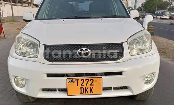 Buy Used Toyota RAV4 White Car in Dar es Salaam in Dar es Salaam Buy Used Toyota RAV4 White Car in Dar es Salaam in Dar es Salaam