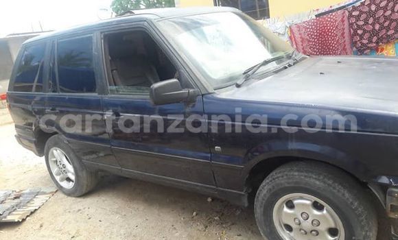 Nunua Ilio tumika Land Rover Range Rover Nyeusi Gari ndani ya Dar es Salaam nchini Dar es Salaam Nunua Ilio tumika Land Rover Range Rover Nyeusi Gari ndani ya Dar es Salaam nchini Dar es Salaam