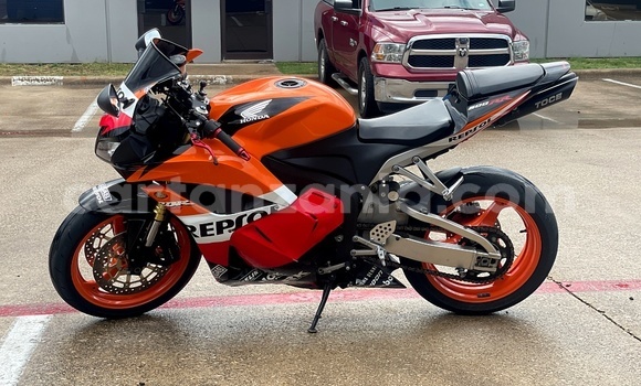 Buy Used Honda CBR Other Bike in Dar es Salaam in Dar es Salaam Buy Used Honda CBR Other Bike in Dar es Salaam in Dar es Salaam