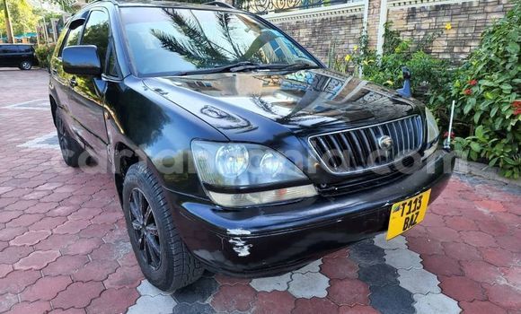 Buy Used Toyota Harrier Black Car in Dar es Salaam in Dar es Salaam