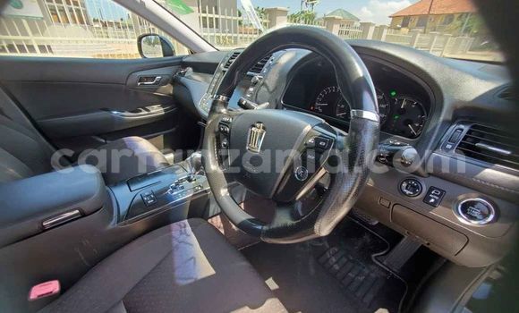 Buy Used Toyota Crown Black Car in Dar es Salaam in Dar es Salaam Buy Used Toyota Crown Black Car in Dar es Salaam in Dar es Salaam