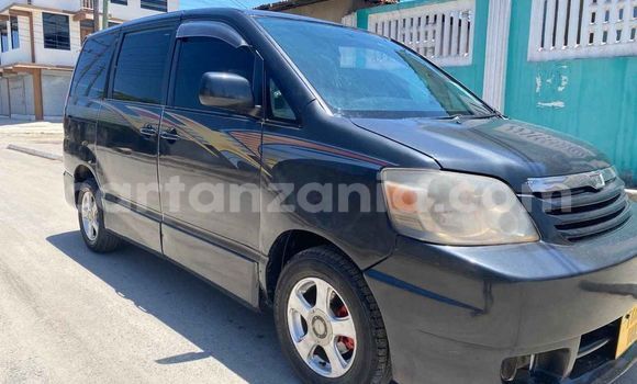 Buy Used Toyota Noah Black Car in Dar es Salaam in Dar es Salaam