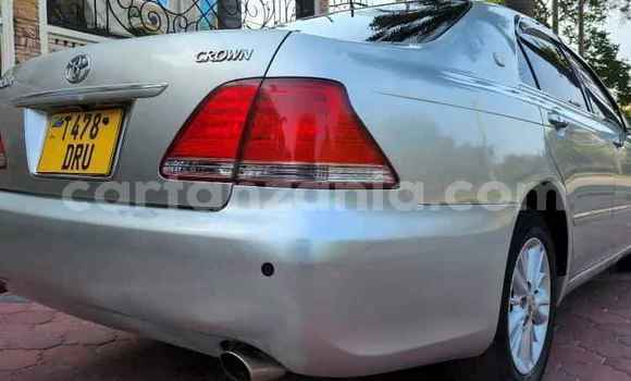 Buy Used Toyota Crown Silver Car in Dar es Salaam in Dar es Salaam Buy Used Toyota Crown Silver Car in Dar es Salaam in Dar es Salaam