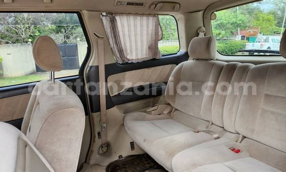 Buy Used Toyota Alphard Silver Car in Dar es Salaam in Dar es Salaam Buy Used Toyota Alphard Silver Car in Dar es Salaam in Dar es Salaam