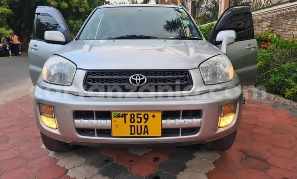 Buy Used Toyota RAV4 Silver Car in Dar es Salaam in Dar es Salaam