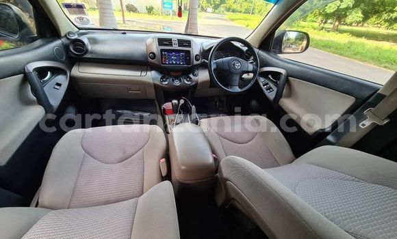 Buy Used Toyota Vanguard Blue Car in Dar es Salaam in Dar es Salaam Buy Used Toyota Vanguard Blue Car in Dar es Salaam in Dar es Salaam