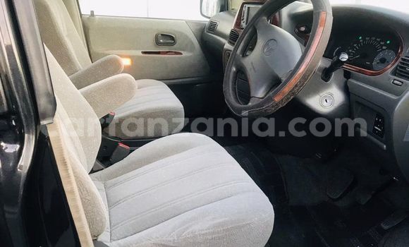 Nunua Ilio tumika Toyota Noah Nyeusi Gari ndani ya Dar es Salaam nchini Dar es Salaam Nunua Ilio tumika Toyota Noah Nyeusi Gari ndani ya Dar es Salaam nchini Dar es Salaam