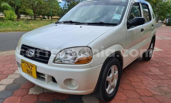 Nunua Ilio tumika Suzuki Swift Nyeupe Gari ndani ya Dar es Salaam nchini Dar es Salaam Nunua Ilio tumika Suzuki Swift Nyeupe Gari ndani ya Dar es Salaam nchini Dar es Salaam
