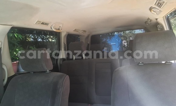 Nunua Ilio tumika Toyota Alphard Nyeusi Gari ndani ya Dar es Salaam nchini Dar es Salaam Nunua Ilio tumika Toyota Alphard Nyeusi Gari ndani ya Dar es Salaam nchini Dar es Salaam