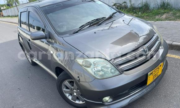 Nunua Ilio tumika Toyota IST Nyingine Gari ndani ya Dar es Salaam nchini Dar es Salaam Nunua Ilio tumika Toyota IST Nyingine Gari ndani ya Dar es Salaam nchini Dar es Salaam