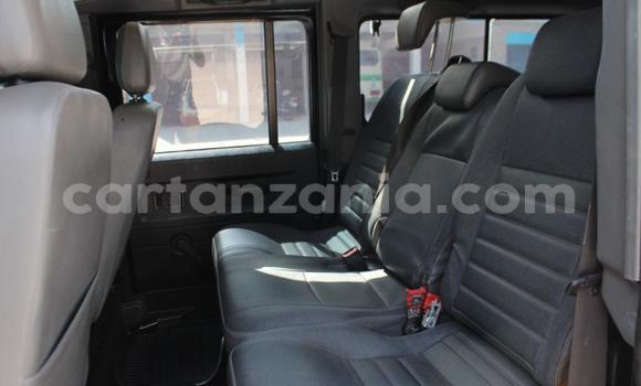 Nunua Ilio tumika Land Rover Defender Nyeusi Gari ndani ya Dar es Salaam nchini Dar es Salaam Nunua Ilio tumika Land Rover Defender Nyeusi Gari ndani ya Dar es Salaam nchini Dar es Salaam