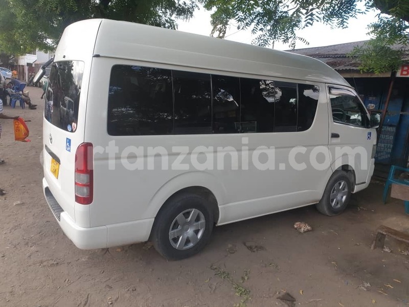 Big with watermark toyota hiace dar es salaam dar es salaam 17076