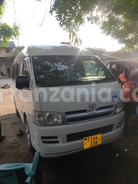 Big with watermark toyota hiace dar es salaam dar es salaam 17076