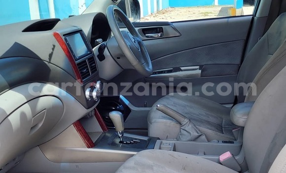Nunua Imported Subaru Forester Nyeusi Gari ndani ya Dar es Salaam nchini Dar es Salaam Nunua Imported Subaru Forester Nyeusi Gari ndani ya Dar es Salaam nchini Dar es Salaam