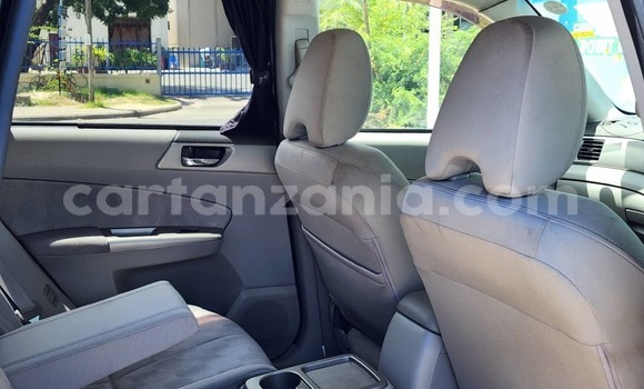Nunua Imported Subaru Forester Nyeusi Gari ndani ya Dar es Salaam nchini Dar es Salaam Nunua Imported Subaru Forester Nyeusi Gari ndani ya Dar es Salaam nchini Dar es Salaam