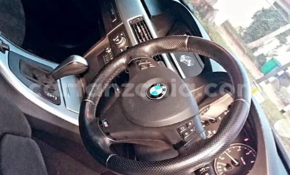 Nunua Ilio tumika BMW 3–Series Nyeusi Gari ndani ya Dar es Salaam nchini Dar es Salaam Nunua Ilio tumika BMW 3–Series Nyeusi Gari ndani ya Dar es Salaam nchini Dar es Salaam