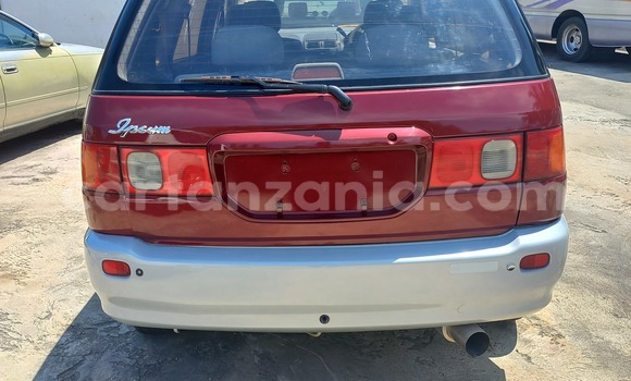Nunua Imported Toyota Ipsum Nyekundu Gari ndani ya Dar es Salaam nchini Dar es Salaam Nunua Imported Toyota Ipsum Nyekundu Gari ndani ya Dar es Salaam nchini Dar es Salaam