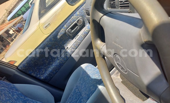 Nunua Imported Toyota Ipsum Nyekundu Gari ndani ya Dar es Salaam nchini Dar es Salaam Nunua Imported Toyota Ipsum Nyekundu Gari ndani ya Dar es Salaam nchini Dar es Salaam