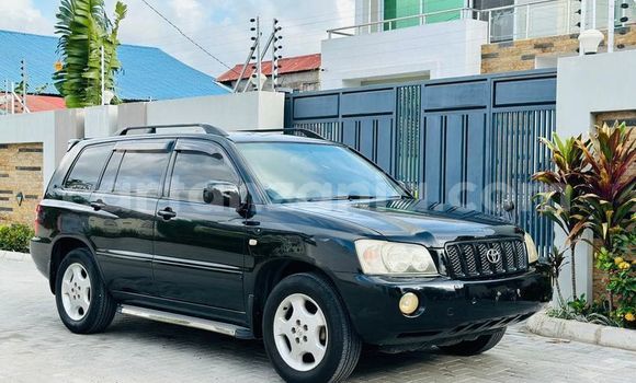 Buy Used Toyota Kluger Black Car in Dar es Salaam in Dar es Salaam