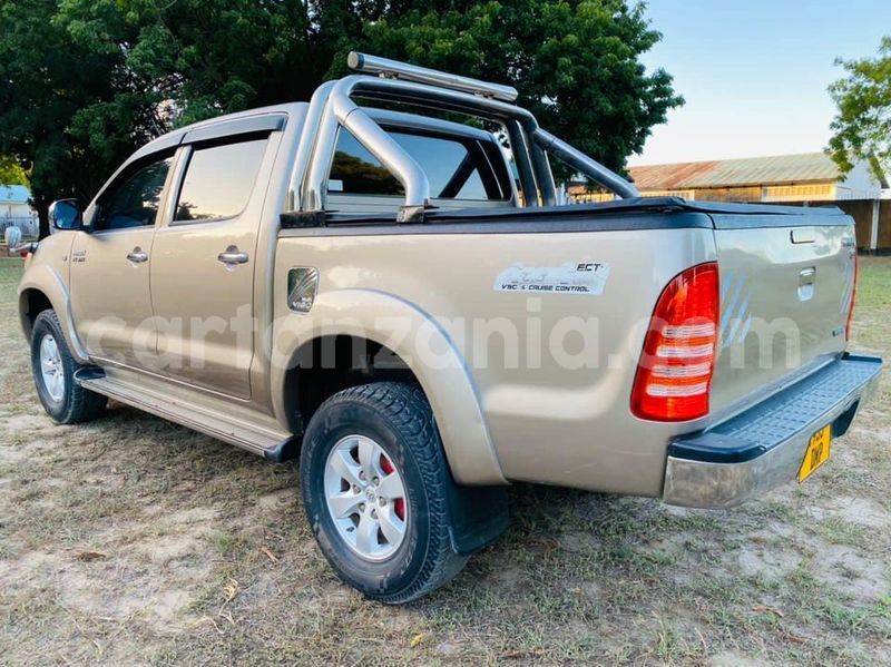 Big with watermark toyota hilux dar es salaam dar es salaam 17127