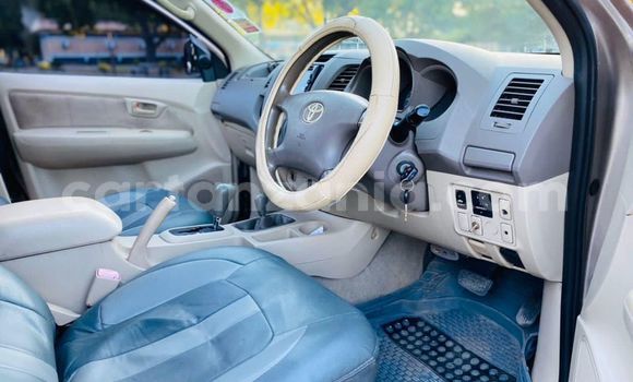 Nunua Ilio tumika Toyota Hilux Brown Gari ndani ya Dar es Salaam nchini Dar es Salaam Nunua Ilio tumika Toyota Hilux Brown Gari ndani ya Dar es Salaam nchini Dar es Salaam