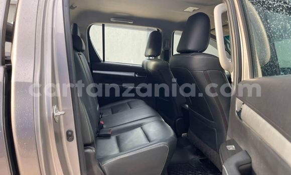 Nunua Ilio tumika Toyota Hilux Nyingine Gari ndani ya Dar es Salaam nchini Dar es Salaam Nunua Ilio tumika Toyota Hilux Nyingine Gari ndani ya Dar es Salaam nchini Dar es Salaam