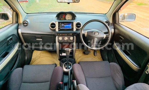 Nunua Ilio tumika Toyota IST Fedha Gari ndani ya Dar es Salaam nchini Dar es Salaam Nunua Ilio tumika Toyota IST Fedha Gari ndani ya Dar es Salaam nchini Dar es Salaam