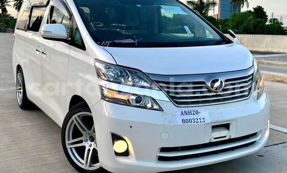 Buy Used Toyota Alphard White Car in Dar es Salaam in Dar es Salaam