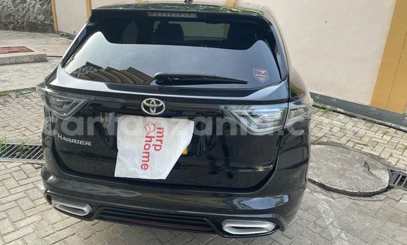 Nunua Ilio tumika Toyota Harrier Nyeusi Gari ndani ya Dar es Salaam nchini Dar es Salaam Nunua Ilio tumika Toyota Harrier Nyeusi Gari ndani ya Dar es Salaam nchini Dar es Salaam