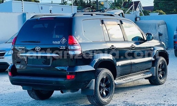 Nunua Imported Toyota Prado Nyeusi Gari ndani ya Dar es Salaam nchini Dar es Salaam Nunua Imported Toyota Prado Nyeusi Gari ndani ya Dar es Salaam nchini Dar es Salaam