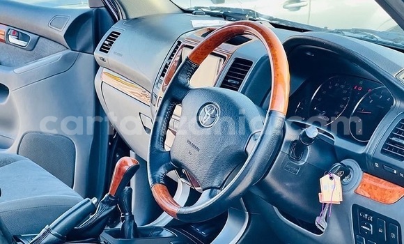 Nunua Imported Toyota Prado Nyeusi Gari ndani ya Dar es Salaam nchini Dar es Salaam Nunua Imported Toyota Prado Nyeusi Gari ndani ya Dar es Salaam nchini Dar es Salaam