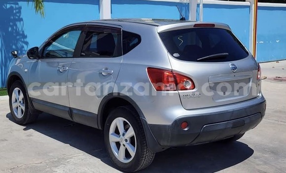 Buy Used Nissan Dualis Silver Car in Dar es Salaam in Dar es Salaam