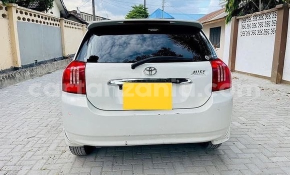 Nunua Ilio tumika Toyota Allex Nyeupe Gari ndani ya Dar es Salaam nchini Dar es Salaam Nunua Ilio tumika Toyota Allex Nyeupe Gari ndani ya Dar es Salaam nchini Dar es Salaam