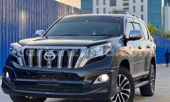 Nunua Ilio tumika Toyota Land Cruiser Prado Nyeusi Gari ndani ya Dar es Salaam nchini Dar es Salaam Nunua Ilio tumika Toyota Land Cruiser Prado Nyeusi Gari ndani ya Dar es Salaam nchini Dar es Salaam