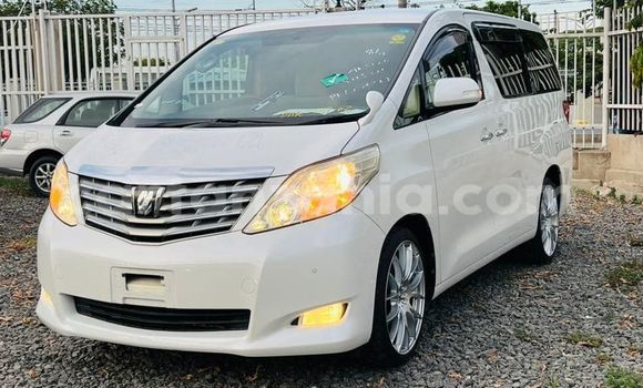 Nunua Ilio tumika Toyota Alphard Nyeupe Gari ndani ya Dar es Salaam nchini Dar es Salaam Nunua Ilio tumika Toyota Alphard Nyeupe Gari ndani ya Dar es Salaam nchini Dar es Salaam