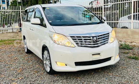Nunua Ilio tumika Toyota Alphard Nyeupe Gari ndani ya Dar es Salaam nchini Dar es Salaam Nunua Ilio tumika Toyota Alphard Nyeupe Gari ndani ya Dar es Salaam nchini Dar es Salaam