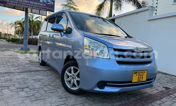 Buy Used Toyota Noah Blue Car in Dar es Salaam in Dar es Salaam