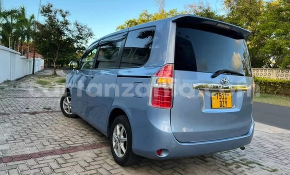 Buy Used Toyota Noah Blue Car in Dar es Salaam in Dar es Salaam Buy Used Toyota Noah Blue Car in Dar es Salaam in Dar es Salaam