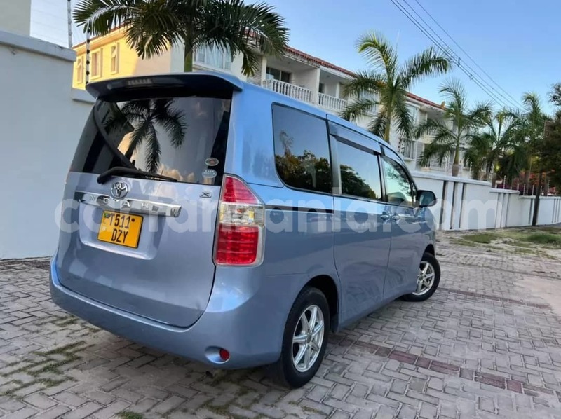 Big with watermark toyota noah dar es salaam dar es salaam 17202