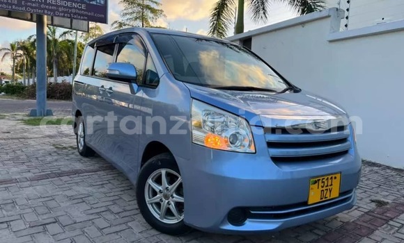 Buy Used Toyota Noah Blue Car in Dar es Salaam in Dar es Salaam Buy Used Toyota Noah Blue Car in Dar es Salaam in Dar es Salaam
