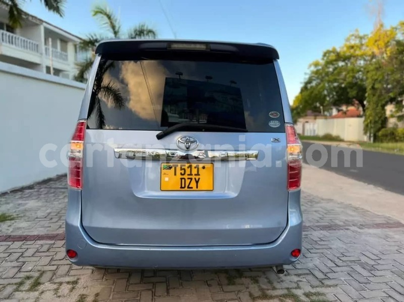 Big with watermark toyota noah dar es salaam dar es salaam 17202