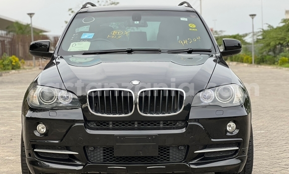 Nunua Imported BMW X5 Nyeusi Gari ndani ya Dar es Salaam nchini Dar es Salaam Nunua Imported BMW X5 Nyeusi Gari ndani ya Dar es Salaam nchini Dar es Salaam