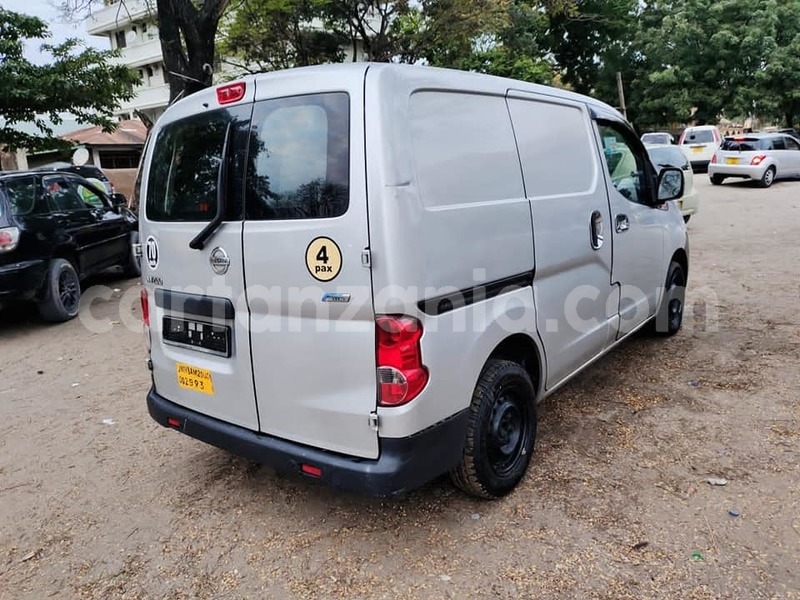 Big with watermark nissan nv200 dar es salaam dar es salaam 17227