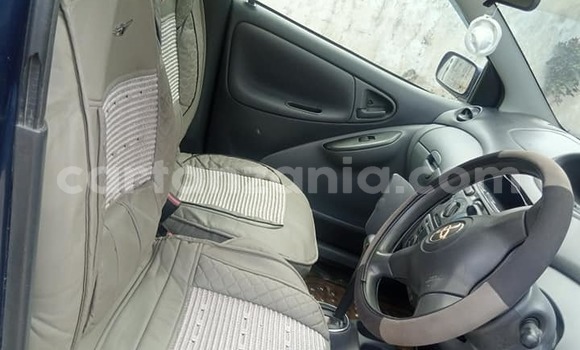 Nunua Ilio tumika Toyota Vitz Bluu Gari ndani ya Dar es Salaam nchini Dar es Salaam Nunua Ilio tumika Toyota Vitz Bluu Gari ndani ya Dar es Salaam nchini Dar es Salaam